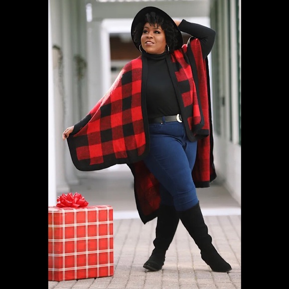 🆕NEW! Oversized Buffalo Plaid Poncho Overpiece - Picture 10 of 16